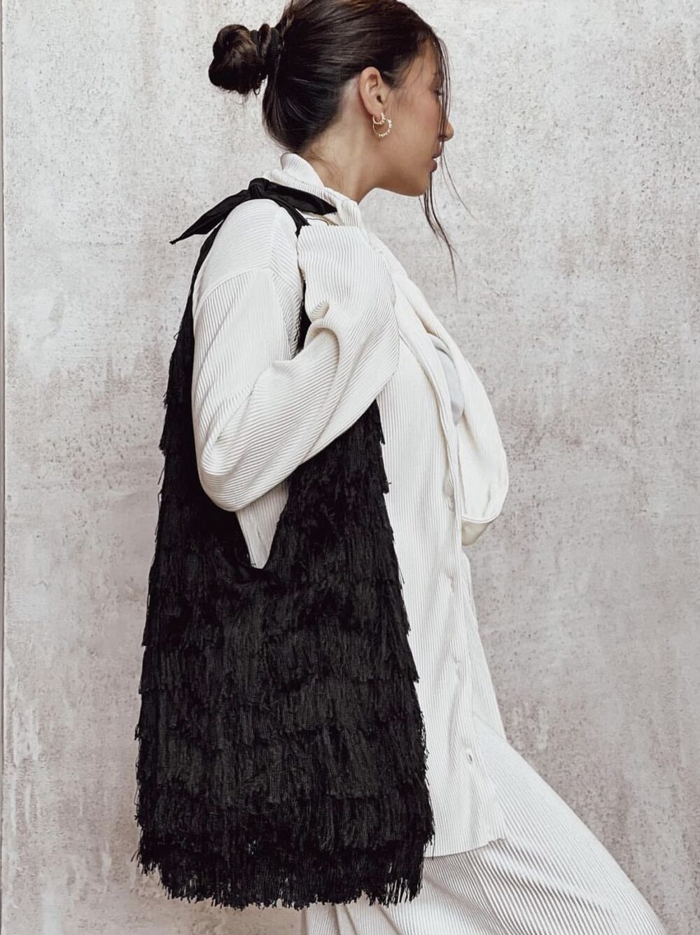 Black bag  fully covered with fringes - Image 4