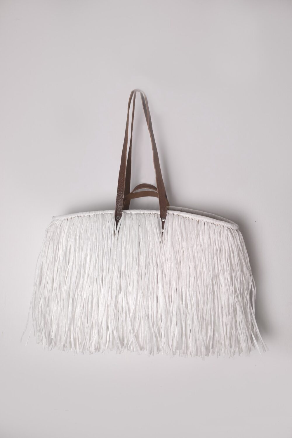 Grand Straw Shoulder bag white with leather handles - Image 8