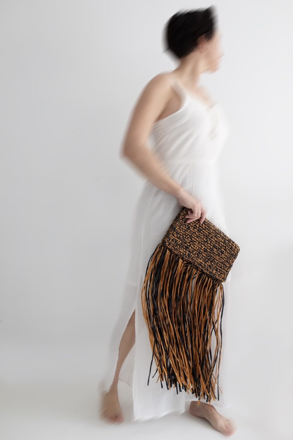 Crochet Clutch bag Bronze Black - Image 6